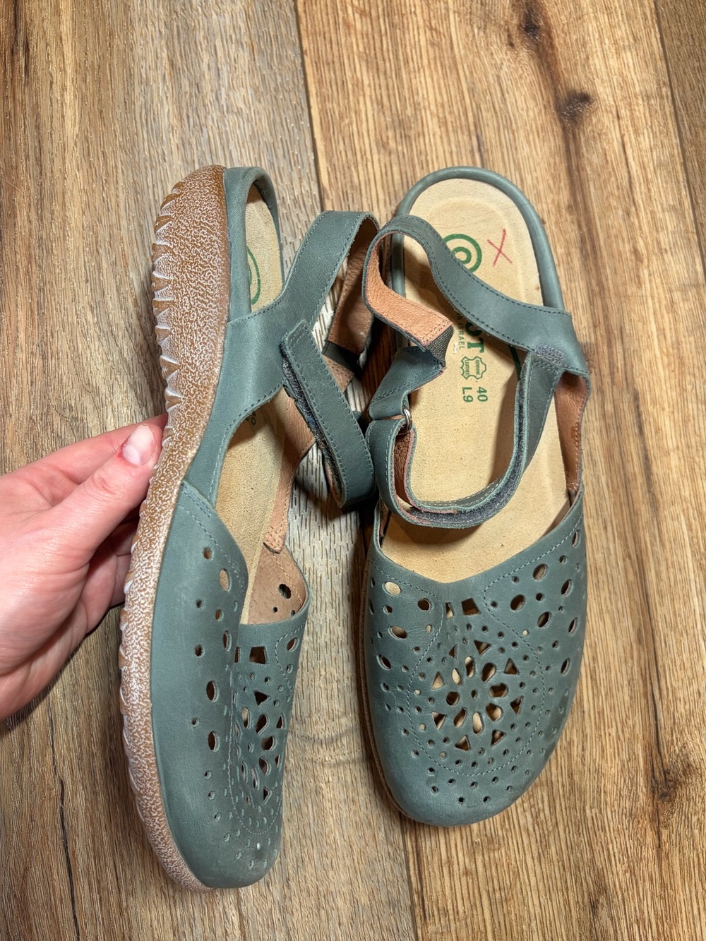 Naot Arataki Closed Toe Leather Slingback Sandals granola cottagecore Sea Green - Picture 4 of 15